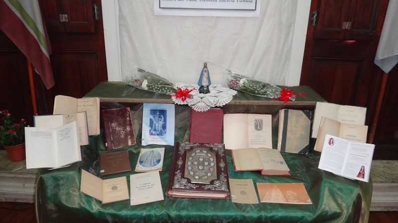 Inauguraron la muestra “Madre del Valle, ilumina nuestra Familia”