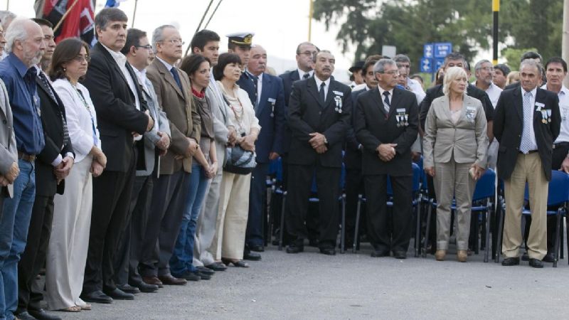 La Gobernadora recordó la gesta de Malvinas junto a ex combatientes