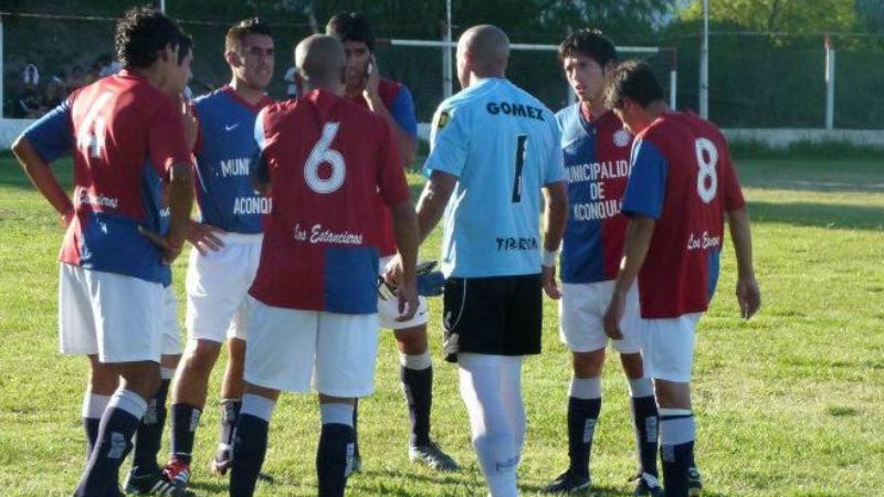 Aconquija en la “ida” de 4tos. con Estudiantes de San Luis