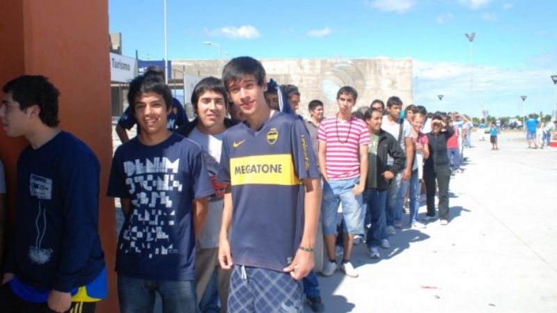 Los hinchas de Boca ya palpitan el choque contra Olimpo en el Bicentenario