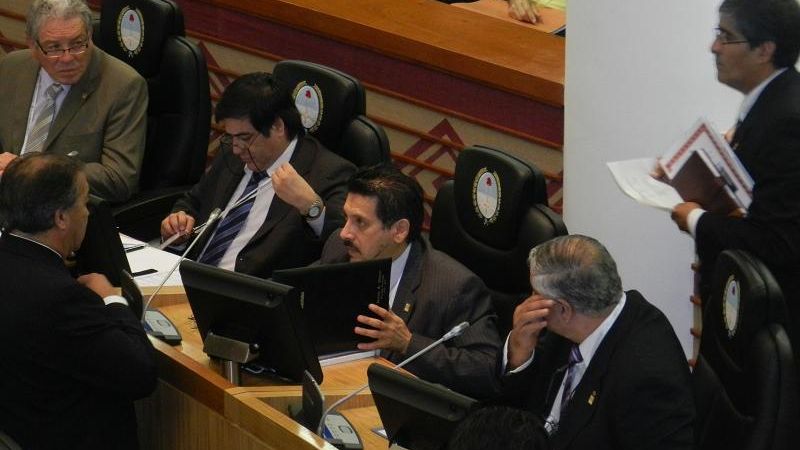 El Parlamento del NOA aprobó proyectos de Cabur y Gómez