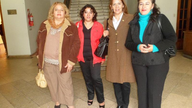 La Asociación de Mujeres en Ayuda Mutua "no a la violencia" firmó convenio