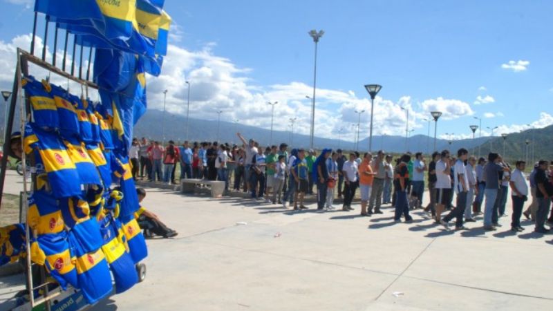 Investigan casos de “reventa” de entradas en Boca-Olimpo