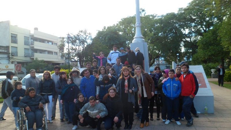 Chicos con capacidades diferentes de FME desplegaron actividades en la ciudad  