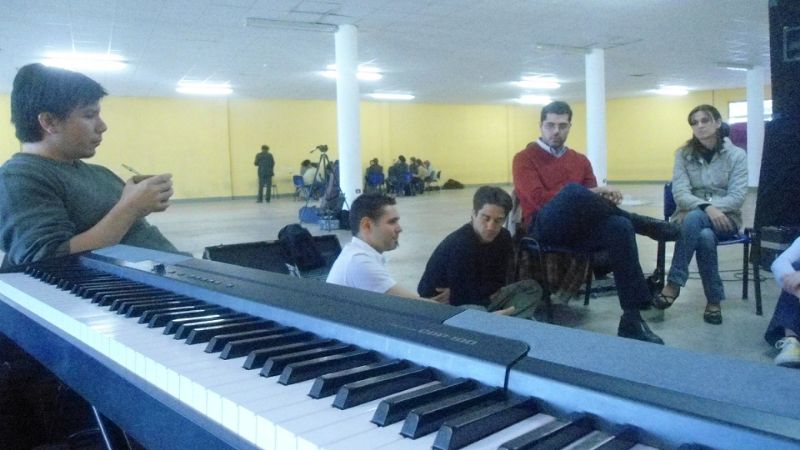 Artistas preparan obra colectiva en el Laboratorio de Arte Contemporáneo   