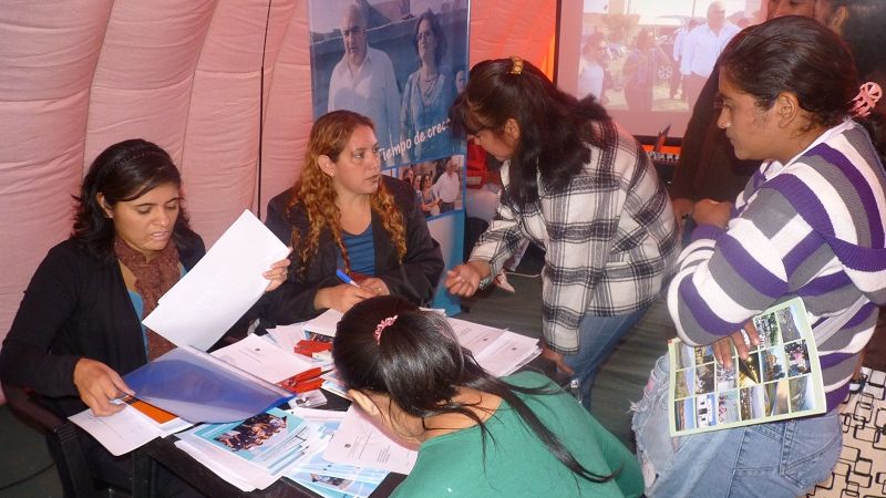 La Secretaría de la Vivienda atendió a más de 500 familias en Saujil  