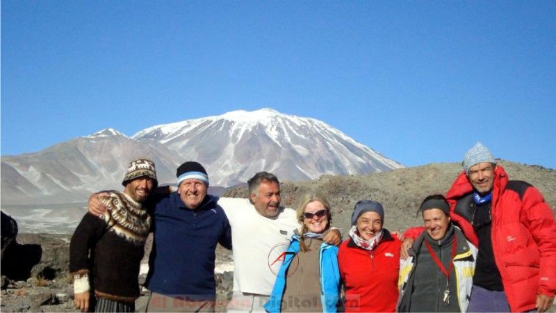 Andinistas hicieron cumbre en el Cerro San Francisco