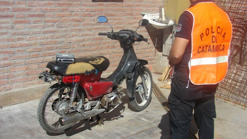 Secuestran una moto