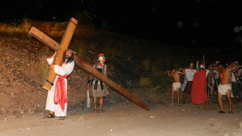 Vía Crucis en la Capital