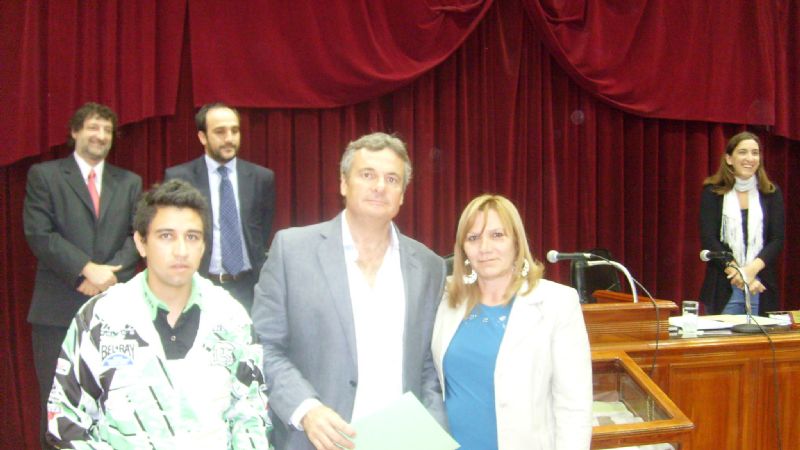 Distinción al Mérito para Walter D`Agostini y Diego Delmechori