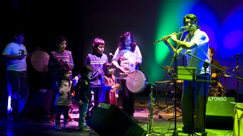 Diego Marioni desplegó su talento en un recital a beneficio