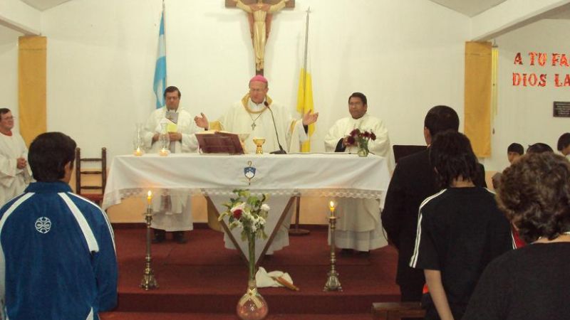 Culminó la visita pastoral del Obispo a la parroquia de Las Mil Viviendas