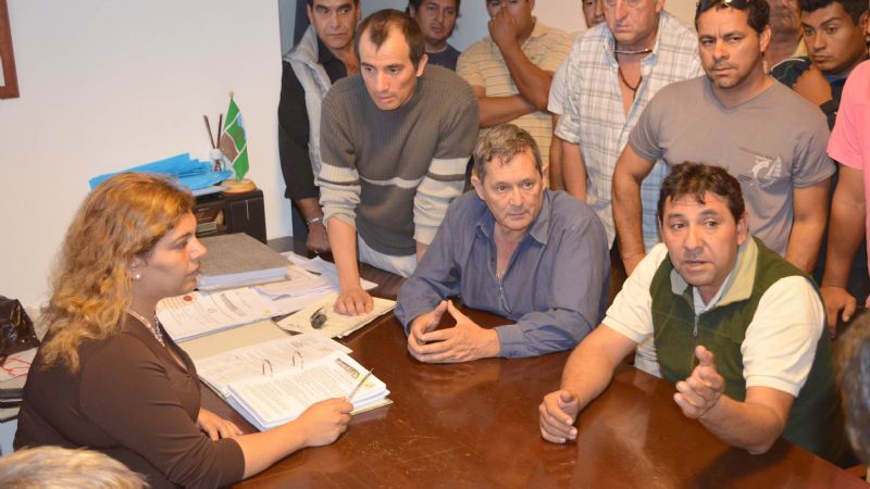 Soria recibió a taxistas y remiseros