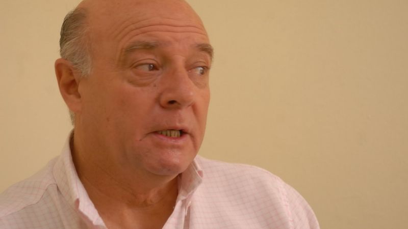 Aguirre, por ahora no