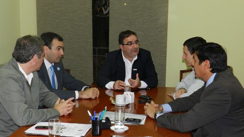 Jalil se reunió con autoridades de DINAPREI