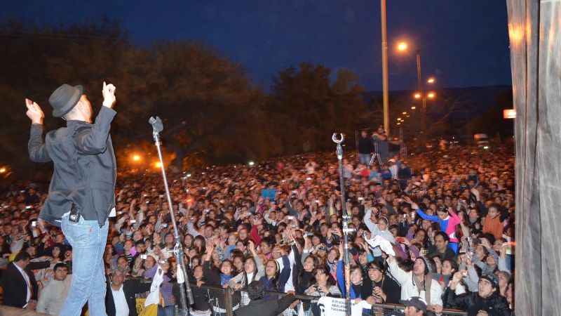 Más de 20 mil personas en el Show de Abel Pintos
