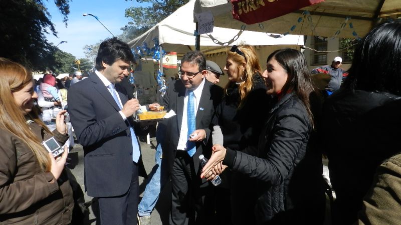 Más de 10.000 personas participaron de la Fiesta del Locro