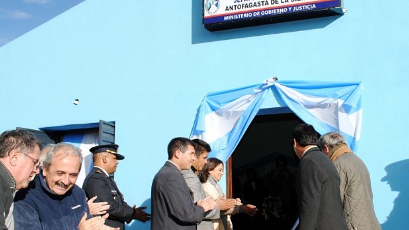 Lucía Corpacci inauguró la  subcomisaría en El Peñón