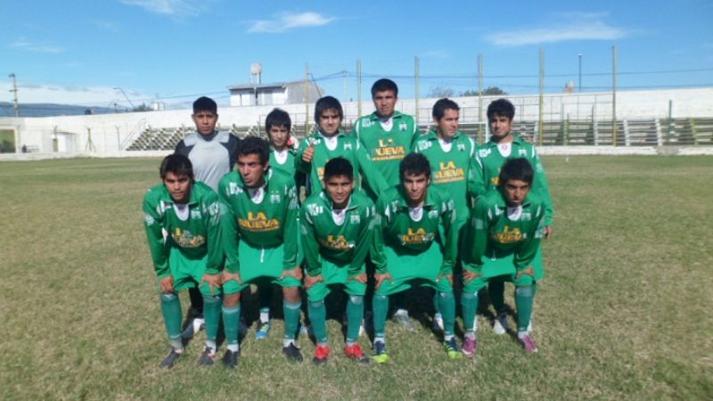 Ferro y Sarmiento empataron 3 a 3