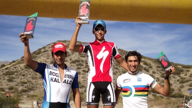 Álvaro Macías volvió a quedarse con el primer puesto en la quinta fecha