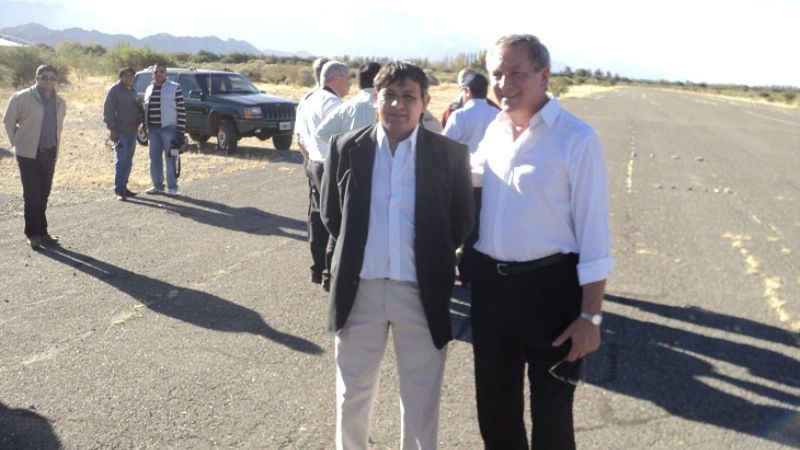 Inspeccionaron la pista de aterrizaje de Santa María