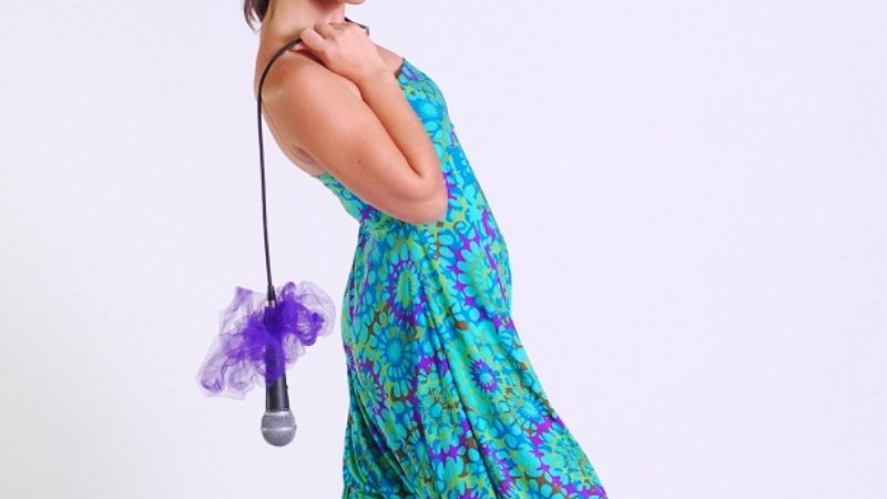 Romina López presenta mañana su disco “Otros Colores”