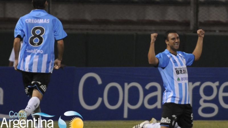 Racing-Atlético Tucumán, por la “Copa Argentina”, irá el 9