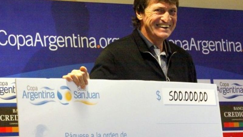 “Fuimos el equipo que más buscó”, dijo Falcioni