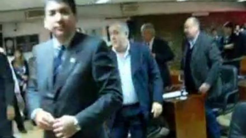 En escandalosa sesión, senadores rechazaron a Denet como fiscal de estado