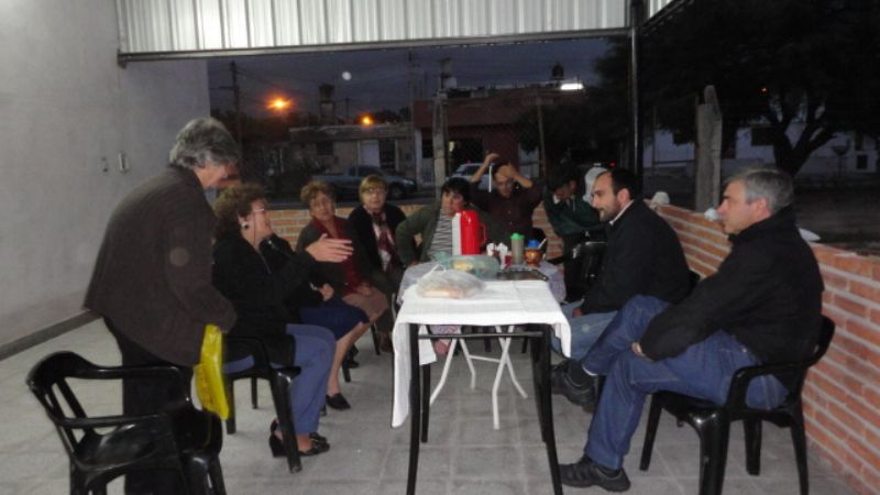 Importante reunión con vecinos del Bº 9 de Julio