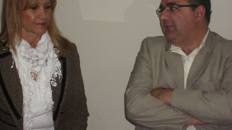 Firma de convenio de colaboración entre municipio y Salud