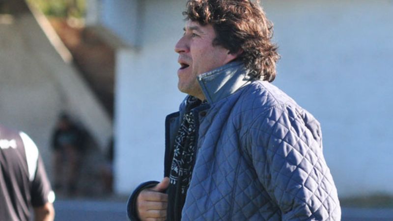 El DT de Mitre no hará cambios para recibir a Policial