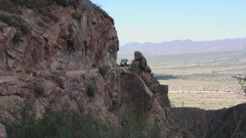 Alemana cayó a un precipicio de la Cuesta de Zapata y murió