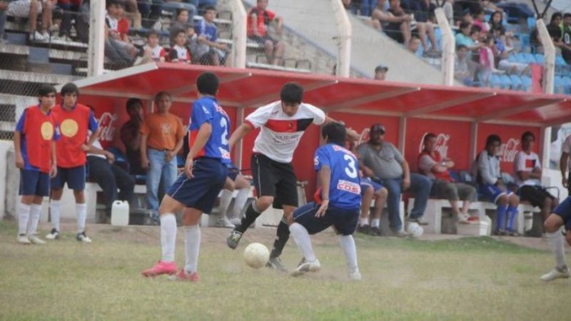 “Sagrados” y “Diablos” por la 5ta. de Las Chacras