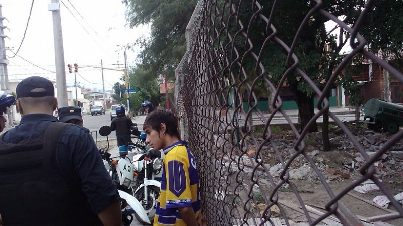 Atraparon a un joven con marihuana  