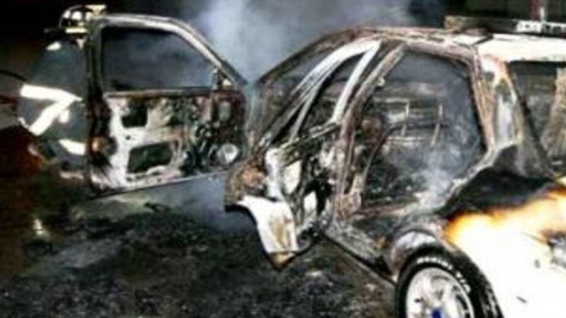 Se incendió un auto en la ruta 9 tras un vuelco
