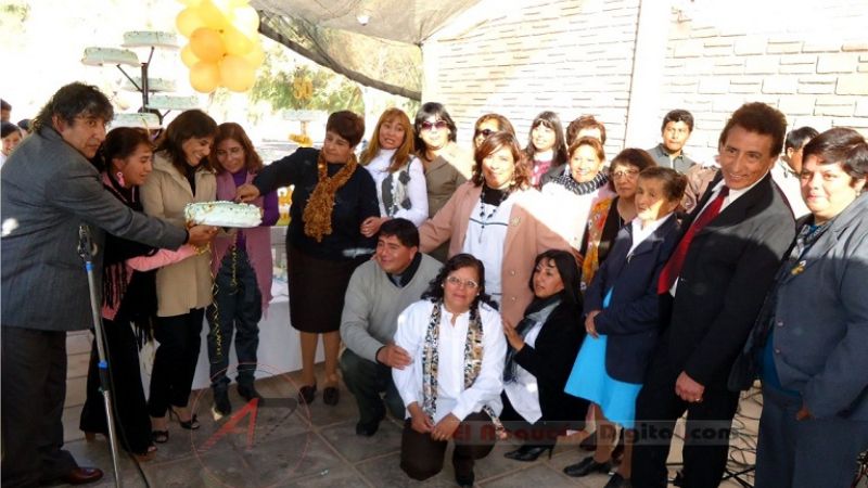 La escuela del barrio Pampa Blanca brilló en sus bodas de oro