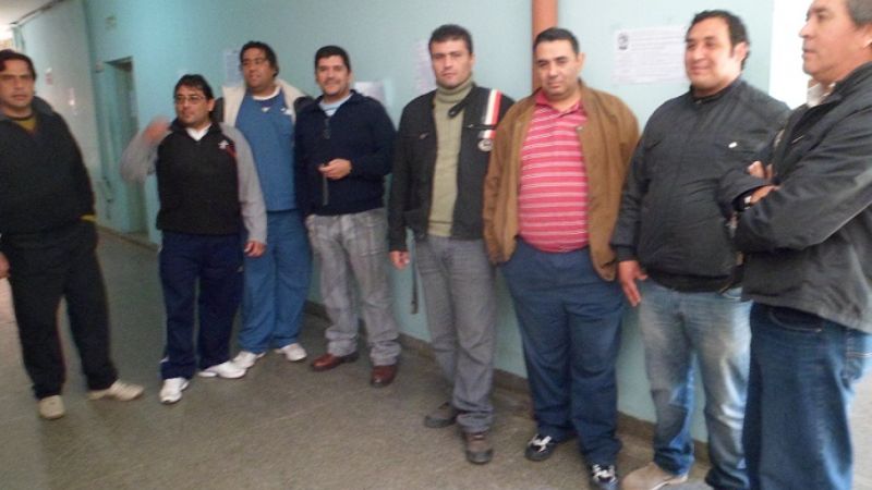 Choferes piden el pago de guardias atrasadas