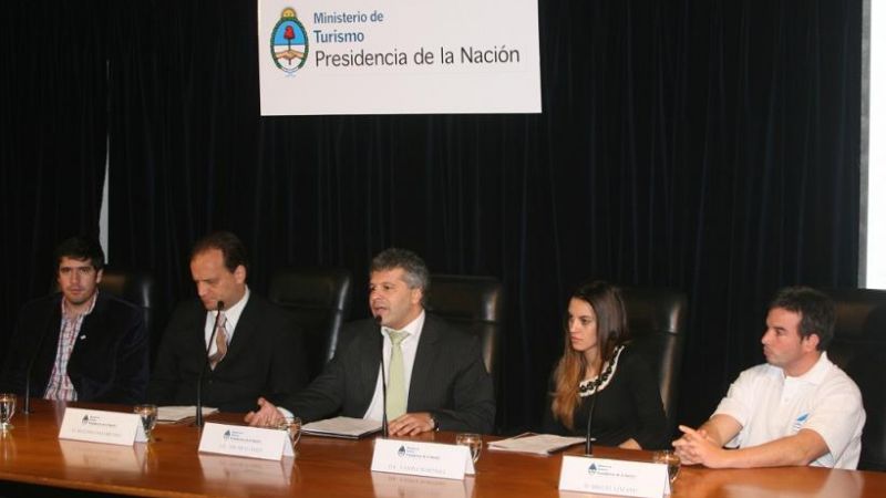 Presentaron pilotos locales para el Rally del Poncho