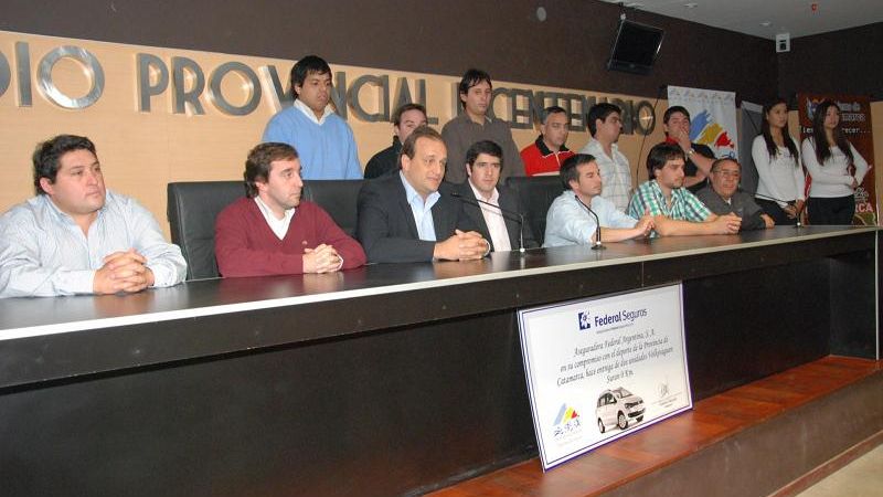 Presentaron pilotos locales para el Rally del Poncho