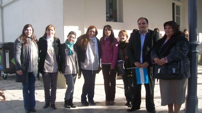 Escuelas municipales con sentimiento patrio