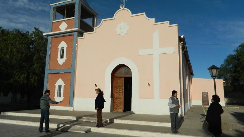 Reparan la iglesia de Villa San Roque