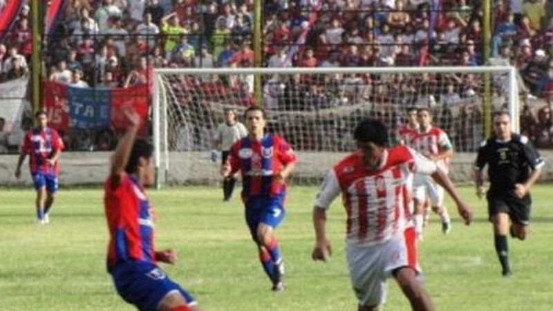 Policial-Ferro el sábado y el superclásico el domingo