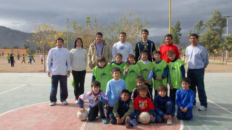 Exitosa clínica de fútbol en el polideportivo Norte