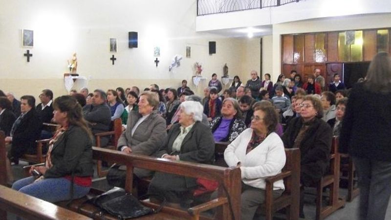 Asumió el nuevo párroco de San Nicolás de Bari