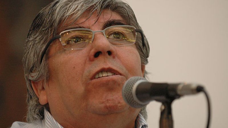 Moyano anunció un paro de todas las ramas de Camioneros