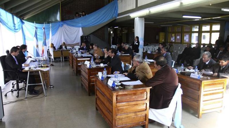 Senadores aprobó la ley que protege a niñas, niños y adolescentes