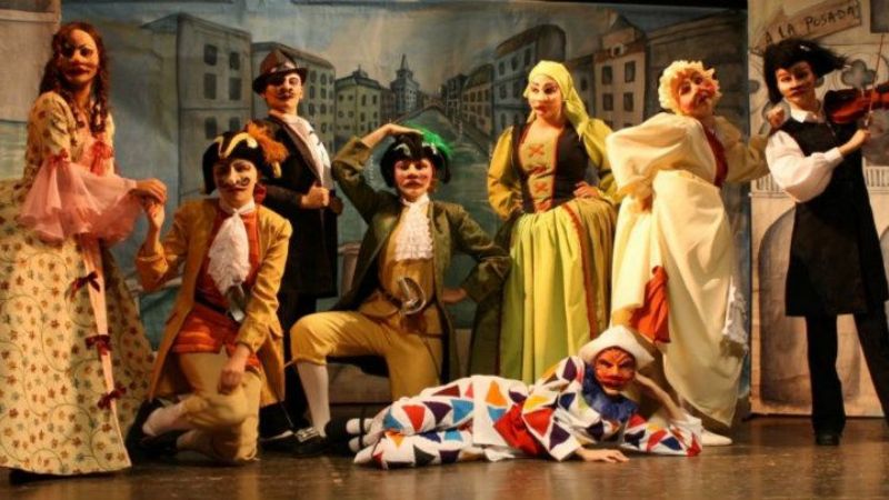 Gala y funciones escolares de la obra “Arlequín”