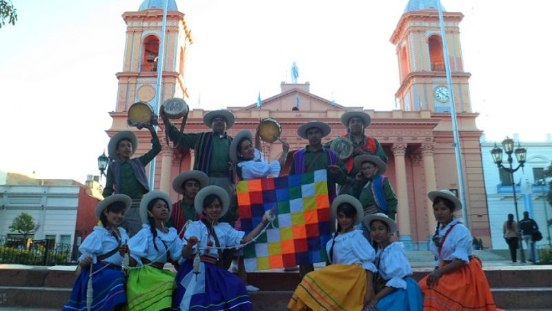 Delegación artística de Santa María feliz por su participación en “Catamarca Profunda”