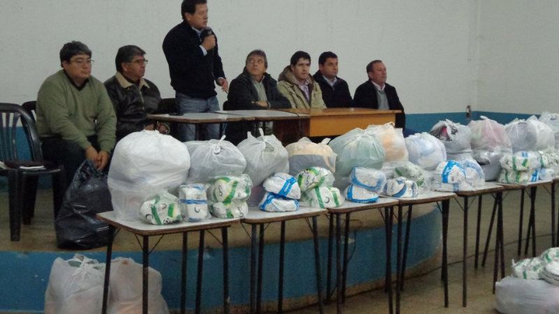 Entrega de indumentaria y elementos deportivos a clubes del interior